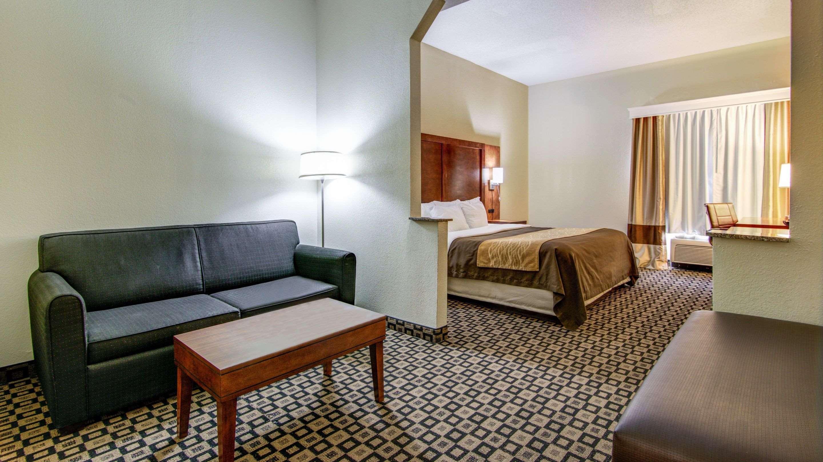 Comfort Inn & Suites Athens Bogart Exterior photo